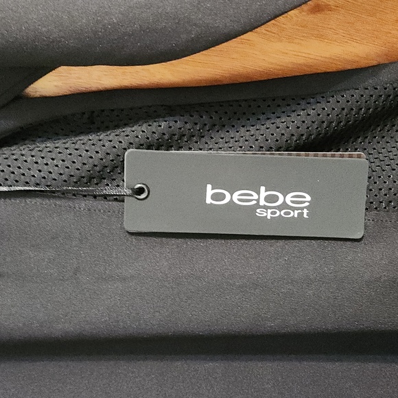 NWT BeBe sport top size MED - Picture 4 of 5